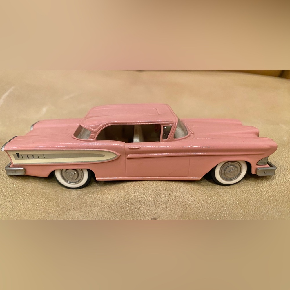 BROOKLIN MODEL METAL 1:43 SCALE 1958 EDSEL CITATION 2-DOOR HT  BRK.22 VINTAGE.